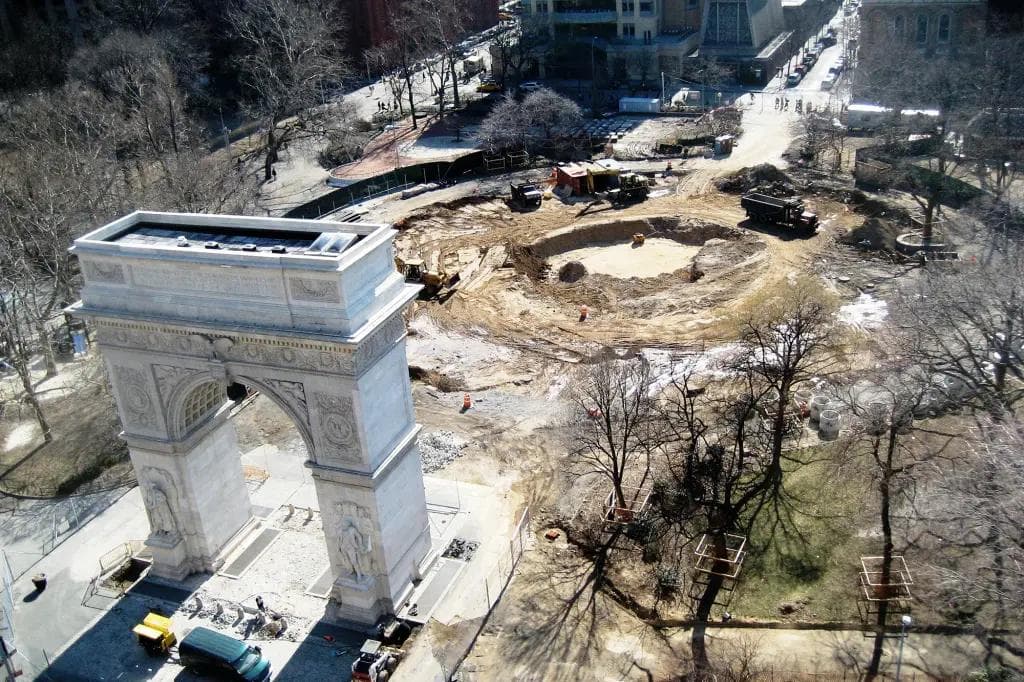 An overhead view of the excavation work to exhume and protect the bodies discovered in Washington Square Park’s potters field.